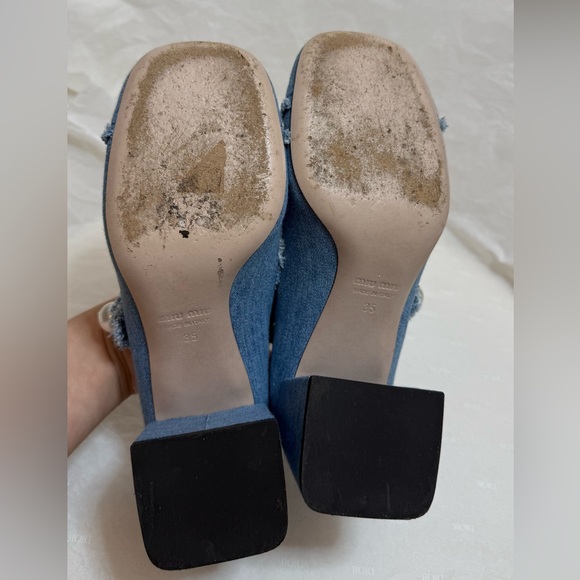 Miu Miu Denim Mary Jane Heels Size 35 Pearl Strap Blue - Picture 6 of 9